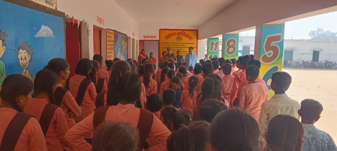 थाना फरेन्दा द्वारा चलाया गया साइबर जागरुकता अभियान