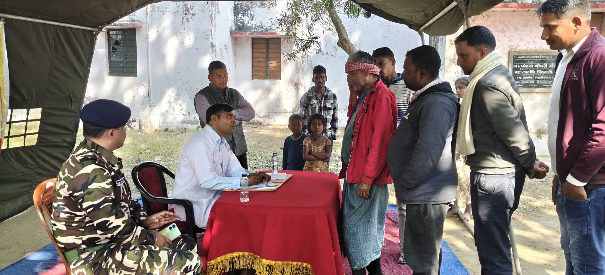 नागरिक कल्याण कार्यक्रम के तहत निःशुल्क पशु चिकित्सा शिविर का किया गया आयोजन।